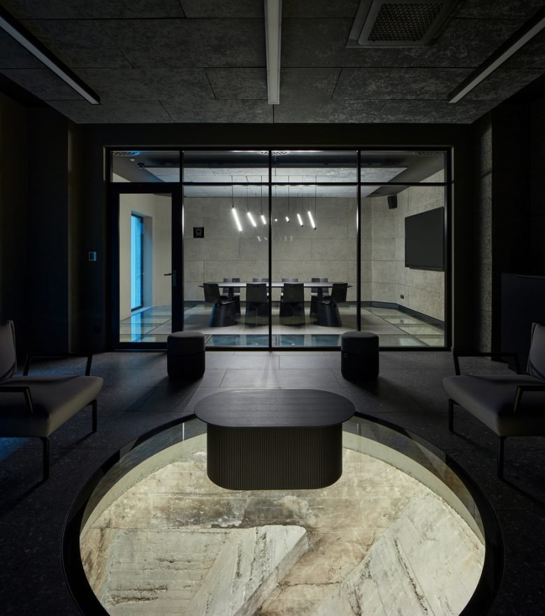 Base4Work 布拉迪斯拉发 by Studio Perspektiv Base4Work 布拉迪斯拉发 by Studio Perspektiv