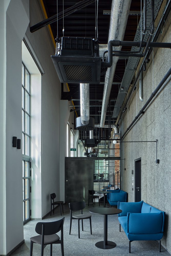 Base4Work 布拉迪斯拉发 by Studio Perspektiv Base4Work 布拉迪斯拉发 by Studio Perspektiv