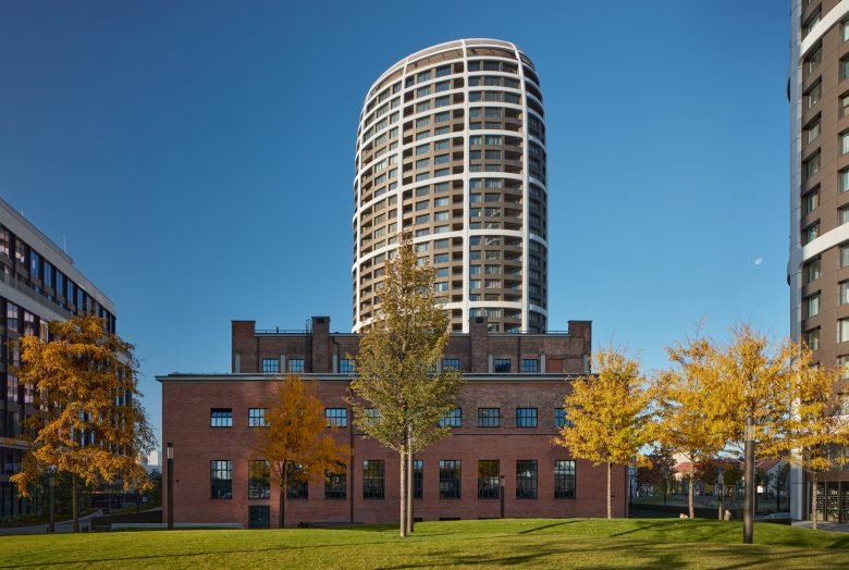 Base4Work 布拉迪斯拉发 by Studio Perspektiv Base4Work 布拉迪斯拉发 by Studio Perspektiv