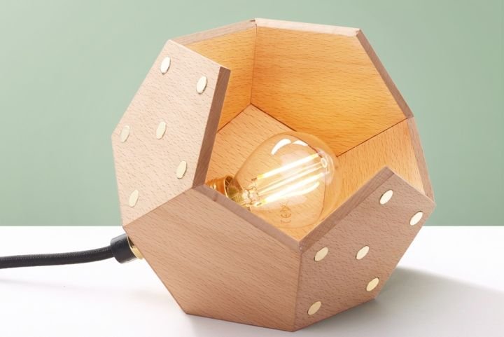 Plato Design 的基本 TWELVE 照明系统