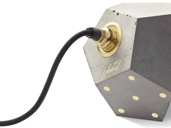 Plato Design 的基本 TWELVE 照明系统