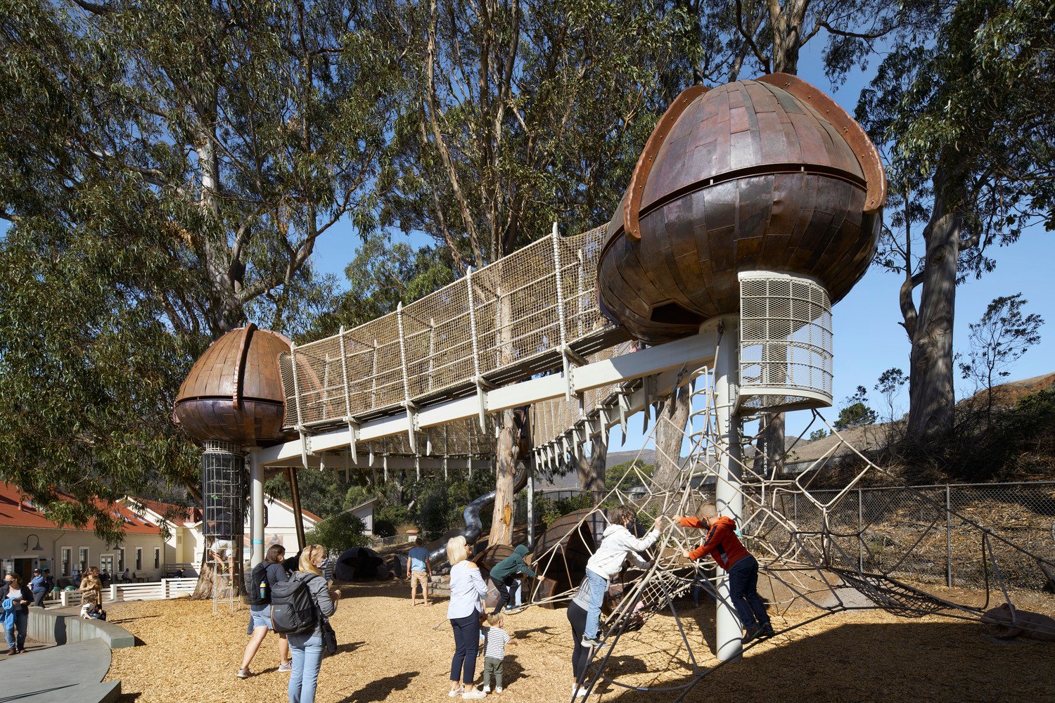 奥尔森·昆迪格 (Olson Kundig) 设计的湾区探索博物馆