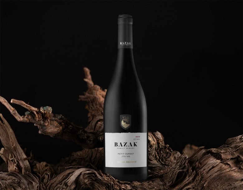 安妮·塞尔比 (Annie Selby) 的巴扎克家族酒庄 (Bazak Family Winery)