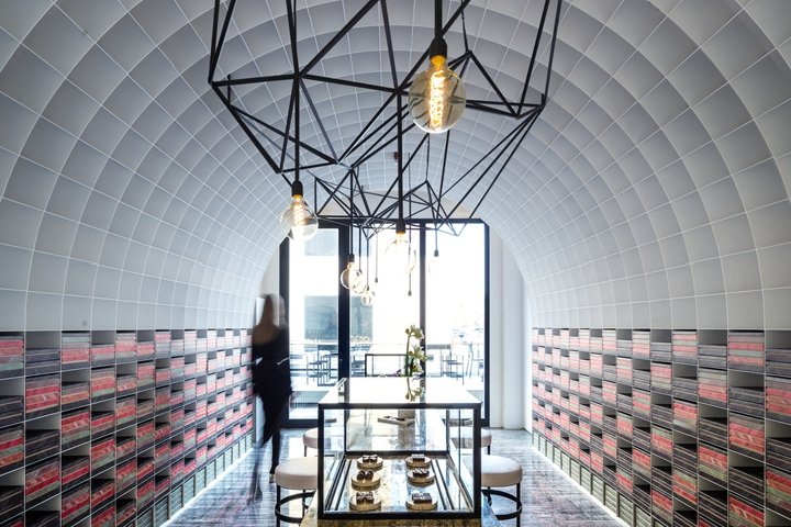 Studio Toggle 的 Bean to Bar Chocolatier,科威特城 – 科威特 Studio Toggle 的 Bean to Bar Chocolatier,科威特城 – 科威特