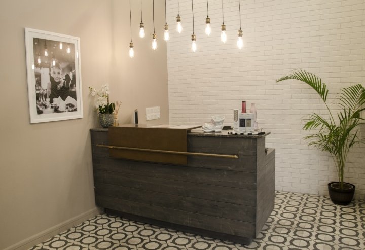 Beauty Bar Salon & Spa by Studio Será，卡拉奇 – 巴基斯坦