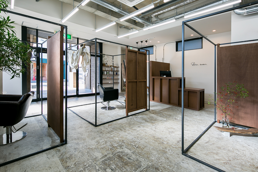 武田慎太郎设计事务所的美容院 Shin Enom