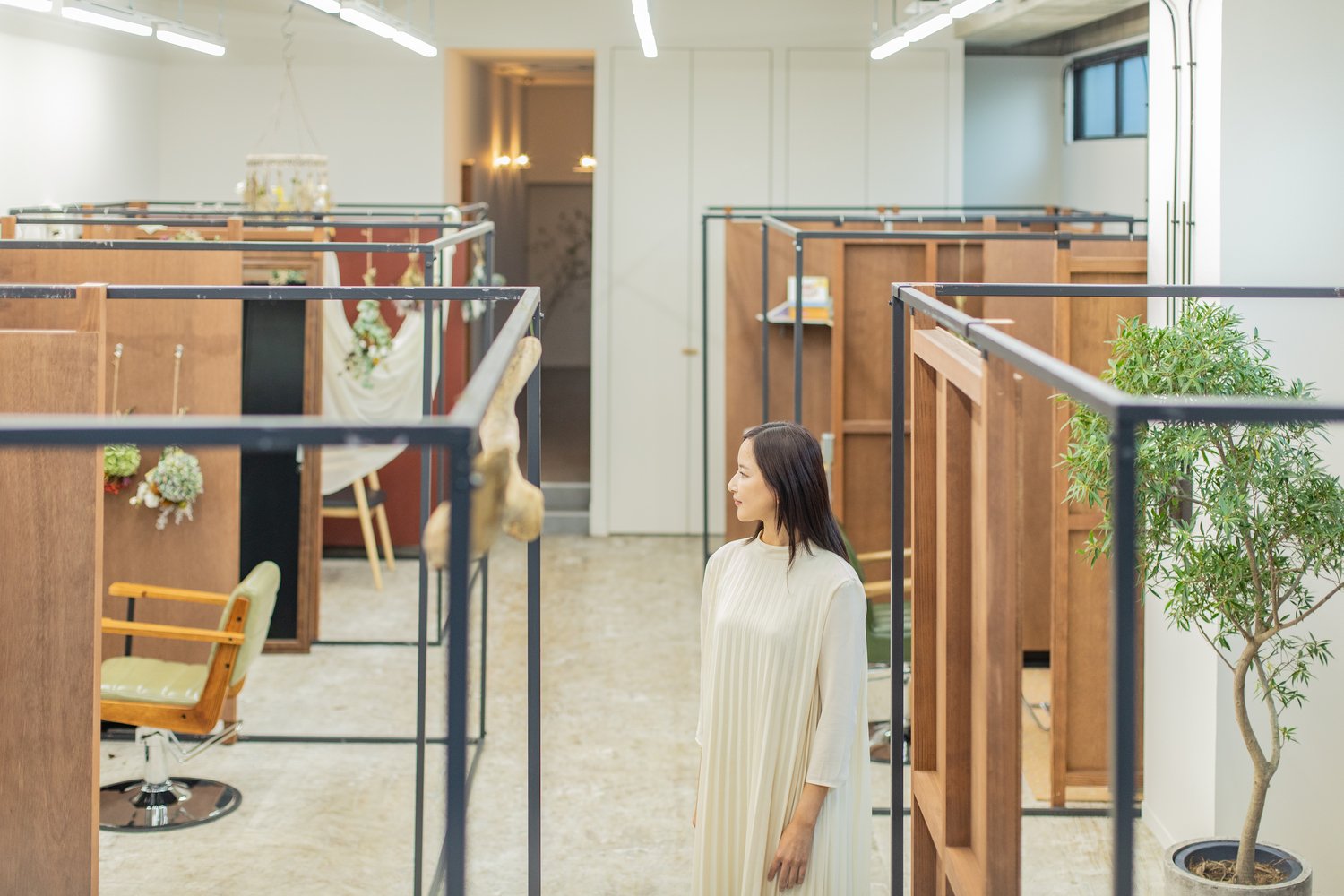 武田慎太郎设计事务所的美容院 Shin Enom