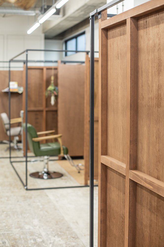 武田慎太郎设计事务所的美容院 Shin Enom