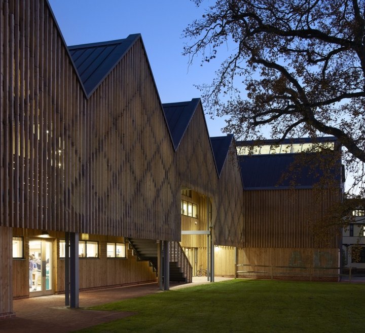 Bedales 学校艺术与设计，Feilden Clegg Bradley Studios，彼得斯菲尔德 – 英国