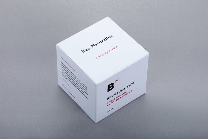 S & Team 重新设计 Bee Naturalles 包装