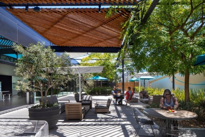 HLW 设计的贝尔金总部