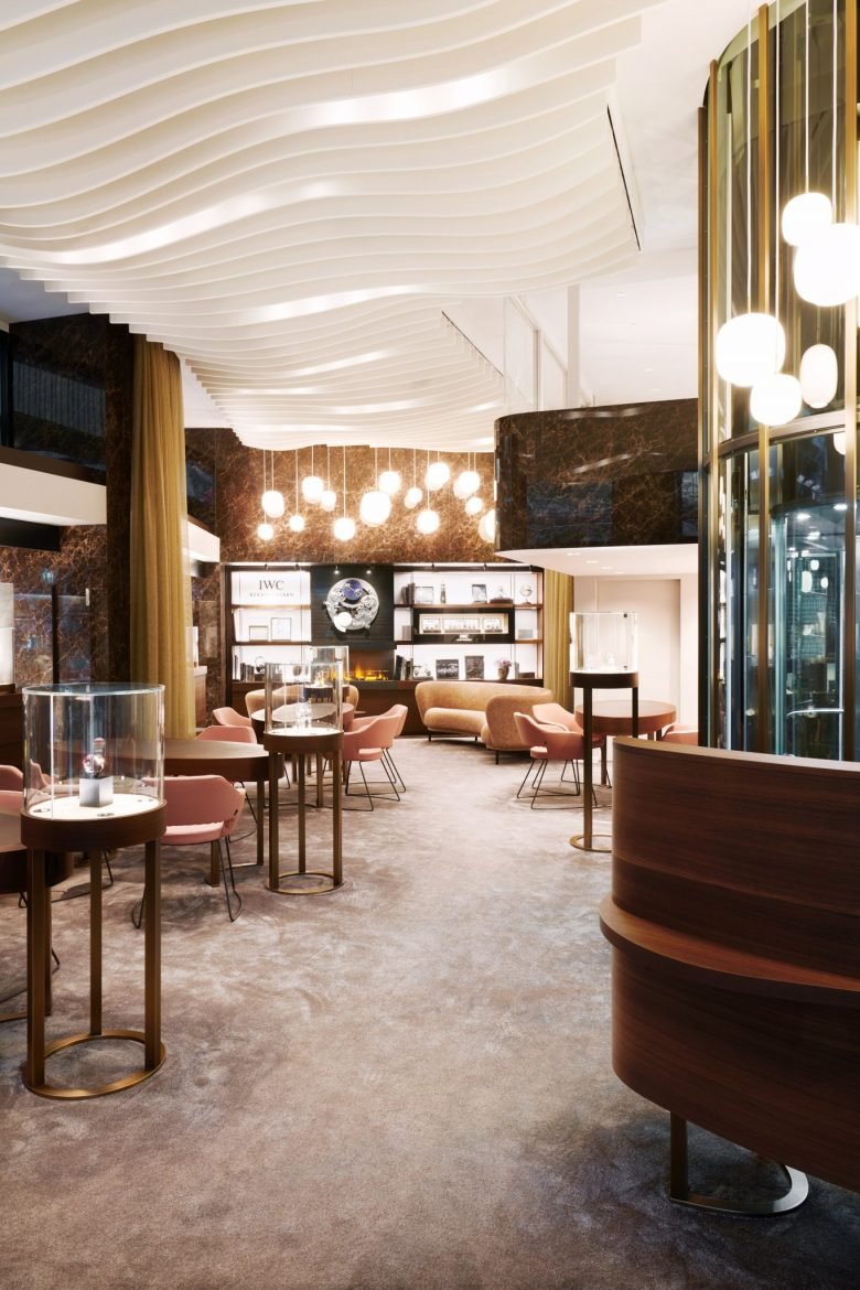 拜尔天文台的现代优雅