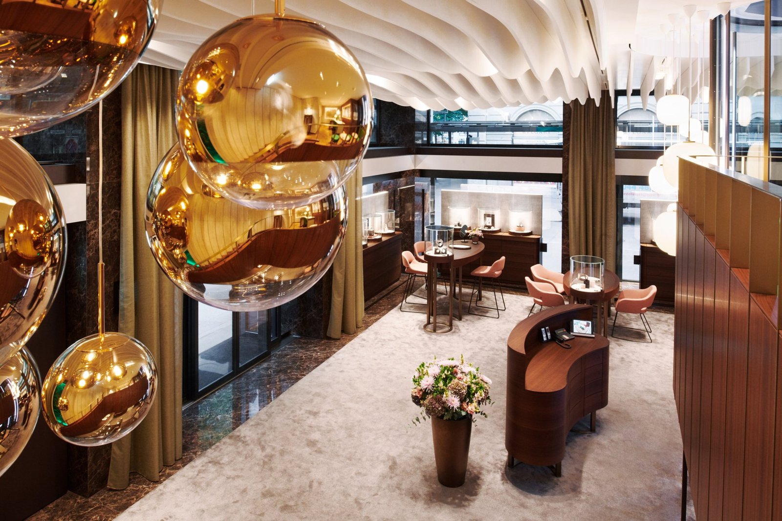 拜尔天文台的现代优雅