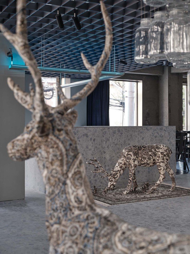 黑星糕点上海旗舰店 by Linehouse