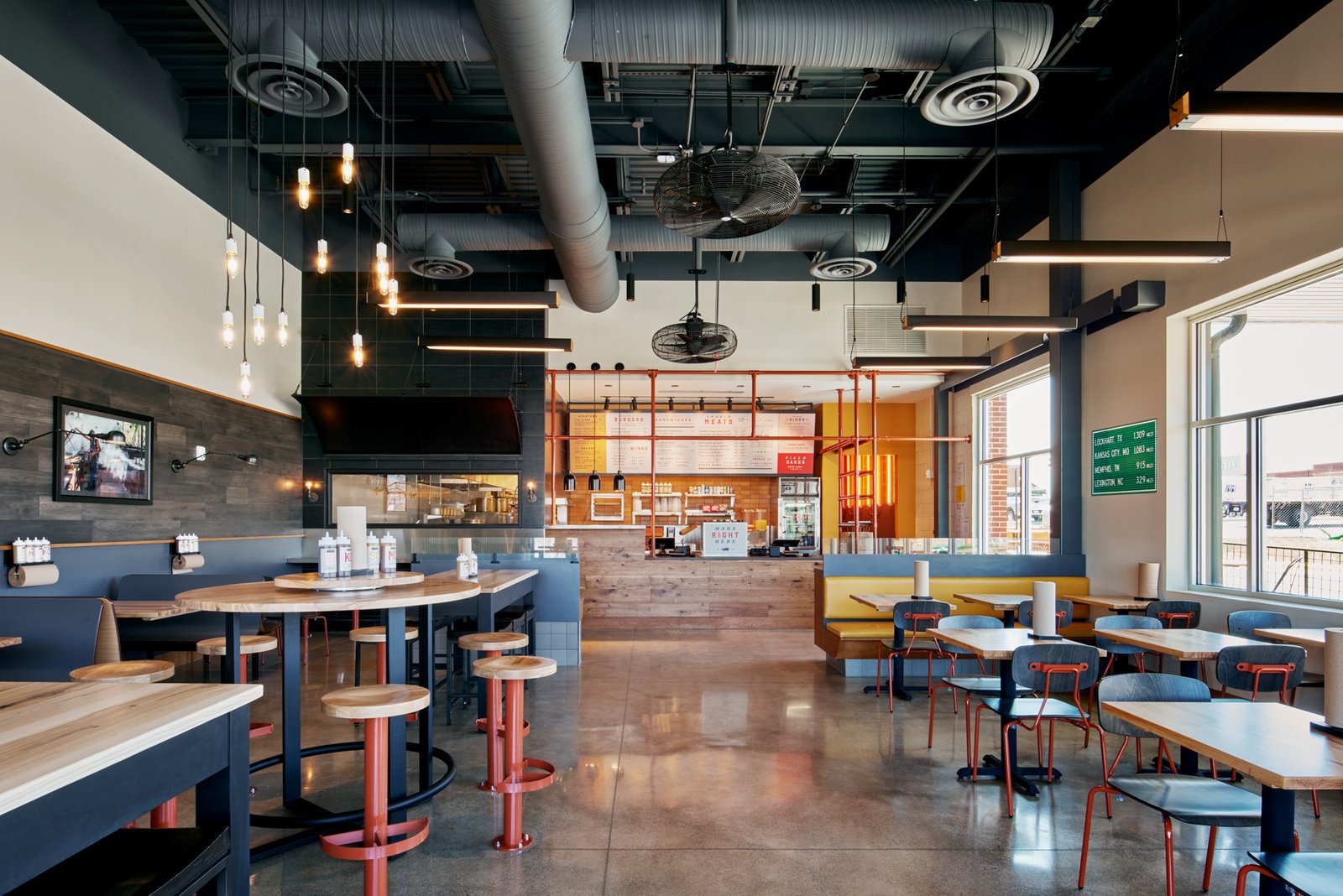 Black Hog BBQ 由 CORE 建筑 + 设计