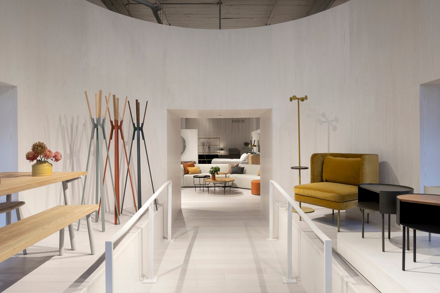 蓝点展厅由 Waechter Architecture 设计