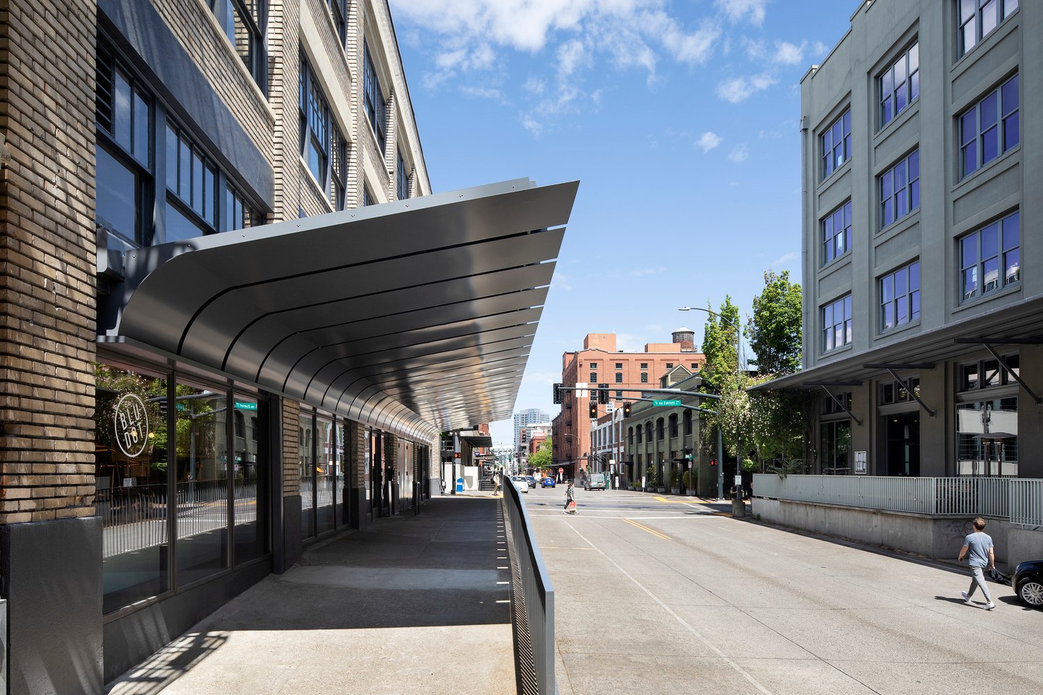 蓝点展厅由 Waechter Architecture 设计