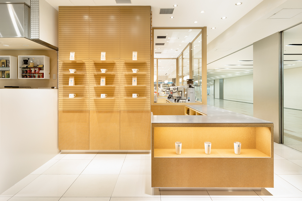 蓝瓶咖啡大丸东京咖啡馆摊位由 Schemata Architects 设计 蓝瓶咖啡大丸东京咖啡馆摊位由 Schemata Architects 设计