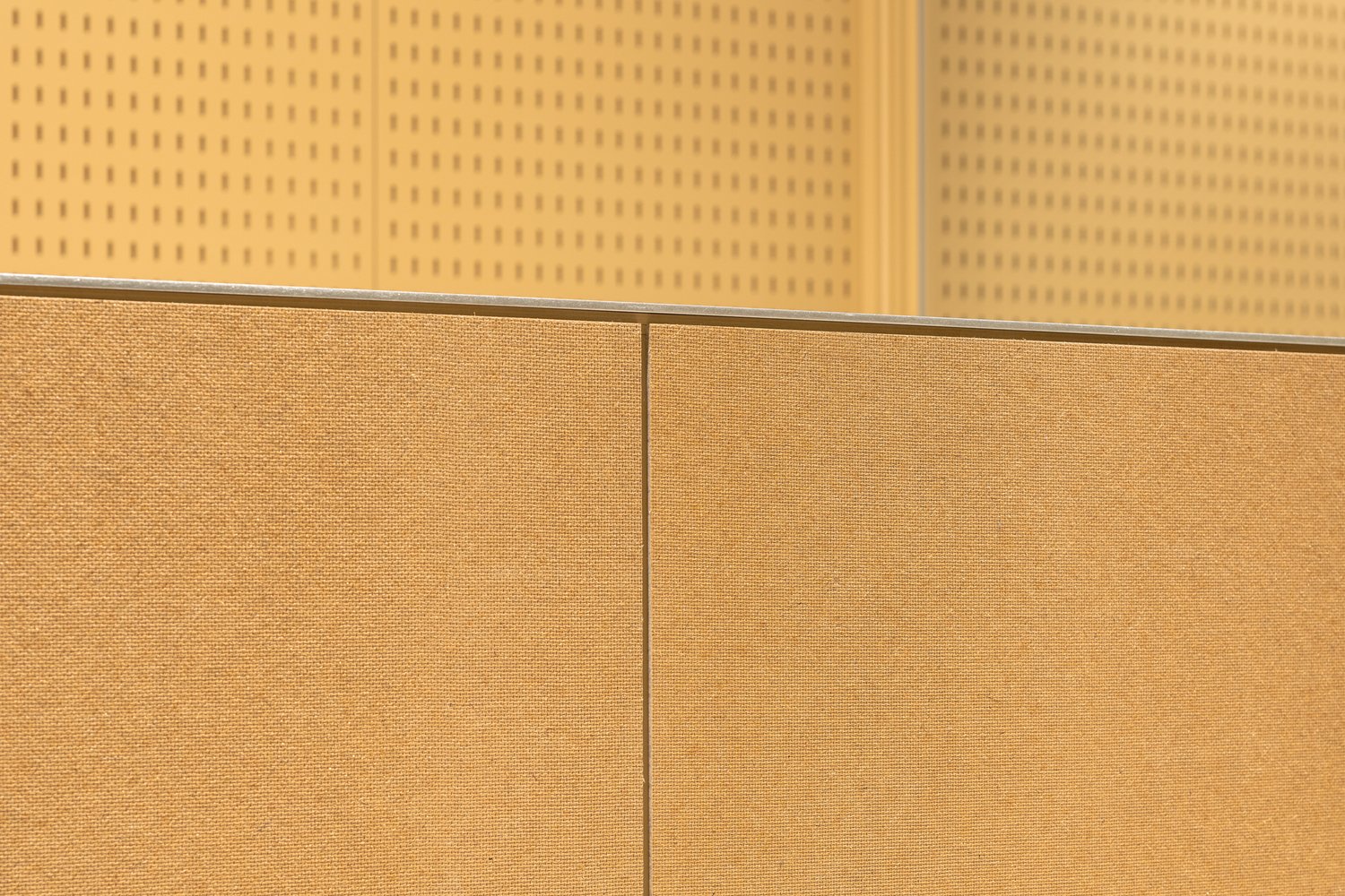 蓝瓶咖啡大丸东京咖啡馆摊位由 Schemata Architects 设计 蓝瓶咖啡大丸东京咖啡馆摊位由 Schemata Architects 设计