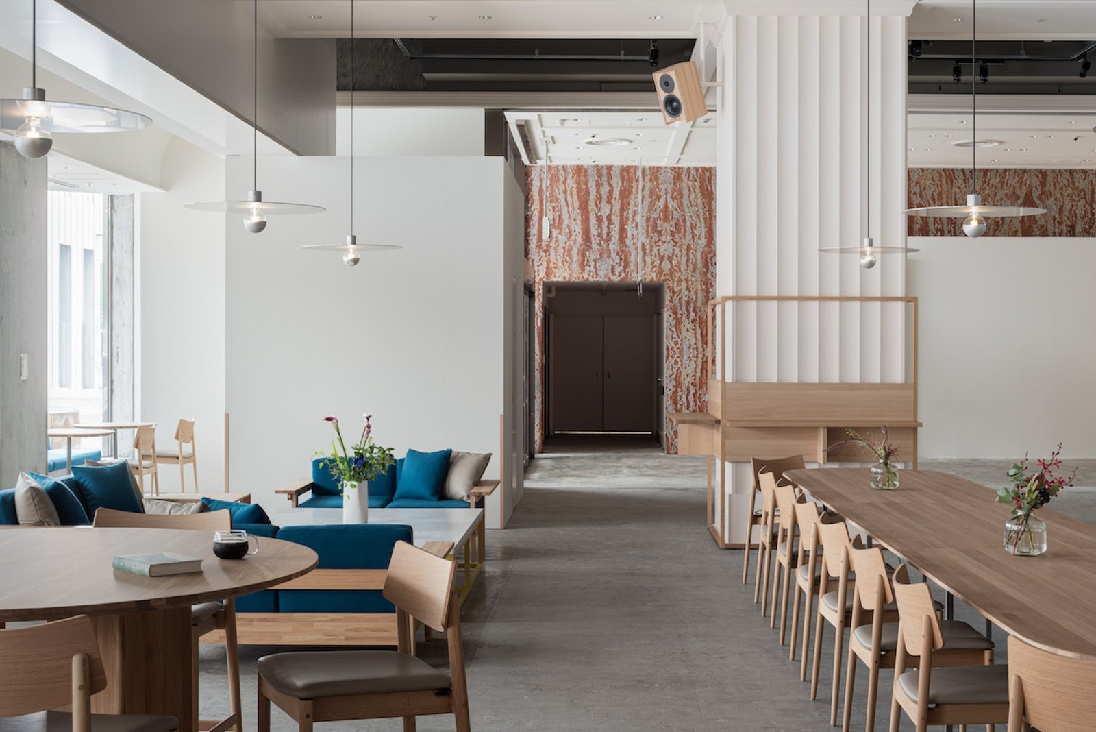 芦泽敬二设计的蓝瓶咖啡