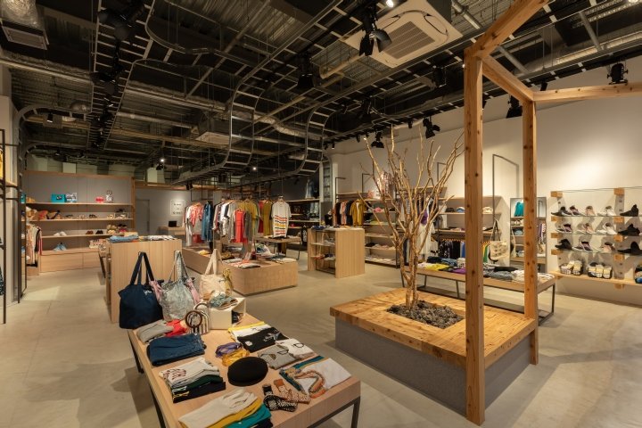 Blue in Green 商店，由 Space Co. Ltd 设计，广岛 – 日本