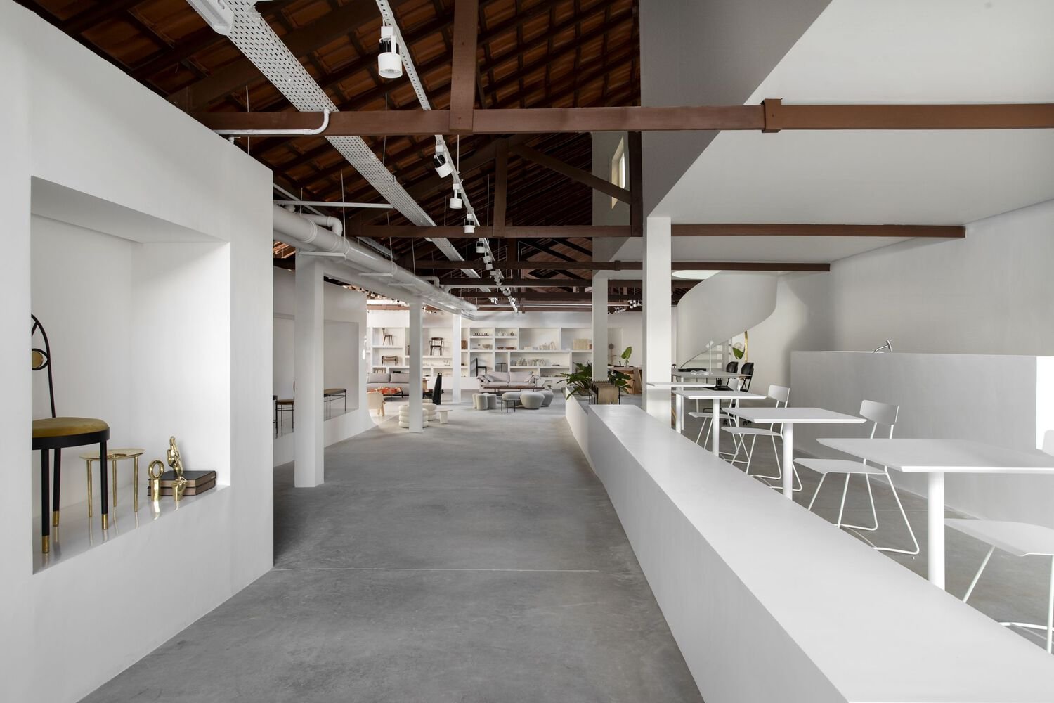 Boobam 商店 / Felipe Hess Arquitetos