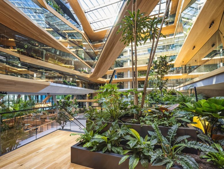 Booking.com 城市校园由 UNStudio + HofmanDujardin 设计