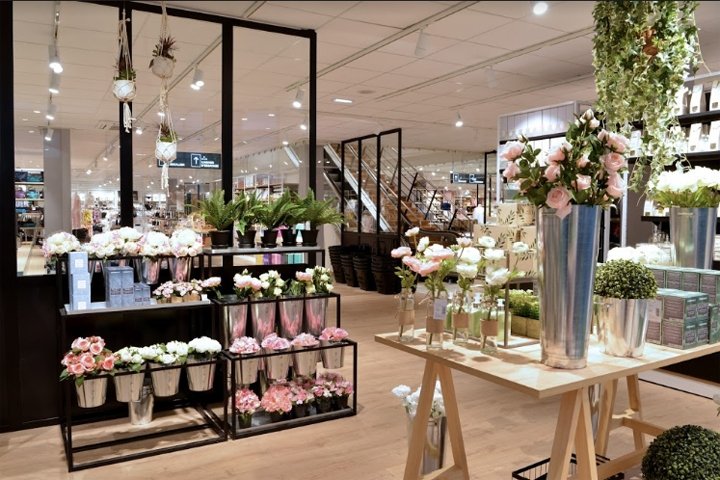 Superbrand 的 Bouchara Maison & Homewear 店，法国鲁昂