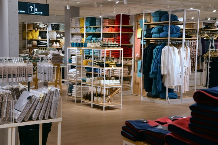 Superbrand 的 Bouchara Maison & Homewear 店，法国鲁昂