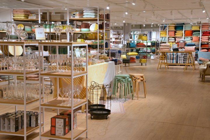 Superbrand 的 Bouchara Maison & Homewear 店，法国鲁昂