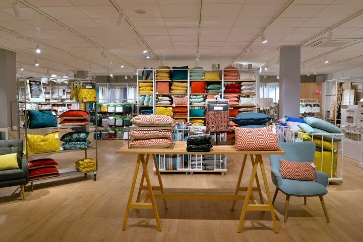 Superbrand 的 Bouchara Maison & Homewear 店，法国鲁昂