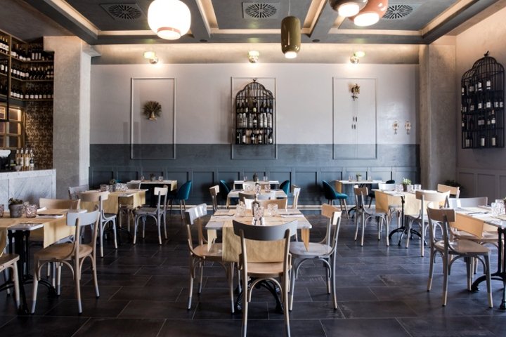 Bradoburger 餐厅由 Bilodunk 工作室设计,那不勒斯 – 意大利 Bradoburger 餐厅由 Bilodunk 工作室设计,那不勒斯 – 意大利