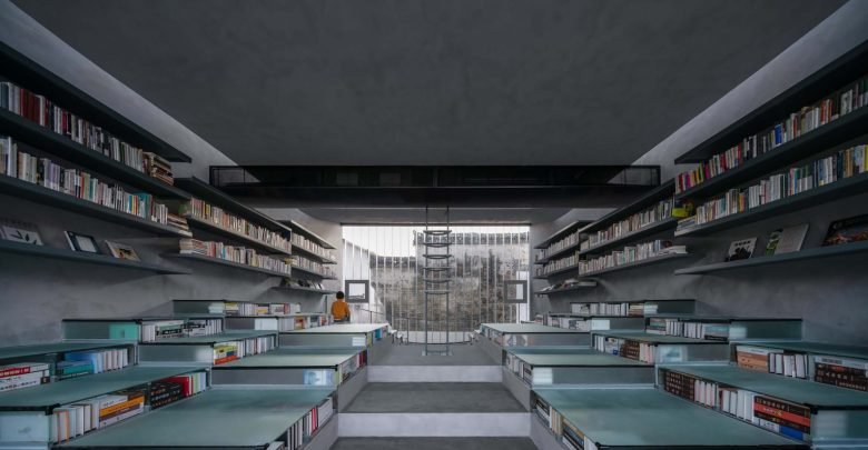 赖工作室的桥梁画廊