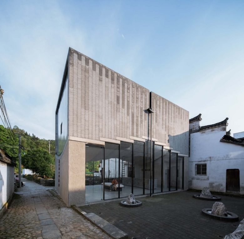 赖工作室的桥梁画廊