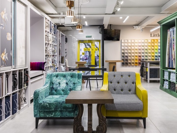 Liza Paupe 和 Anna Uchevatova 设计的英国油漆和装饰材料店,俄罗斯莫斯科 Liza Paupe 和 Anna Uchevatova 设计的英国油漆和装饰材料店,俄罗斯莫斯科