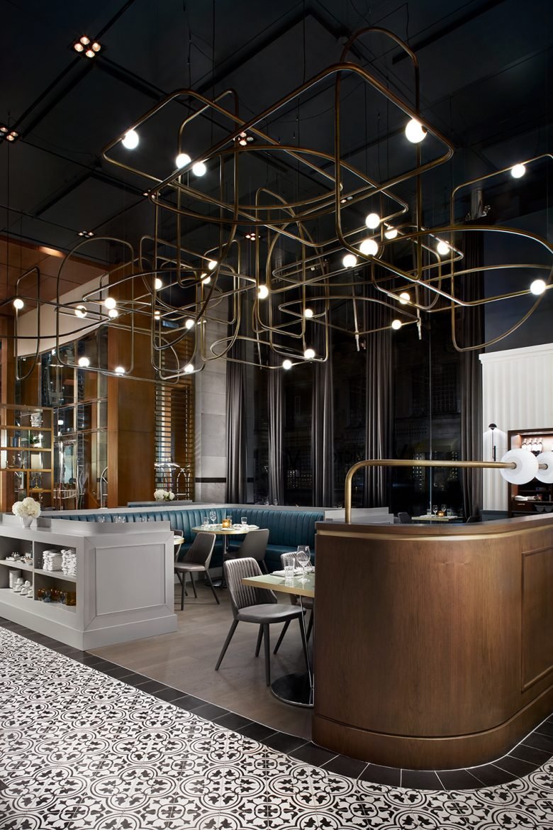 Victor 餐厅在 Le Germain Hotel Toronto Mercer 酒店重新开业，主打 Bross Italia