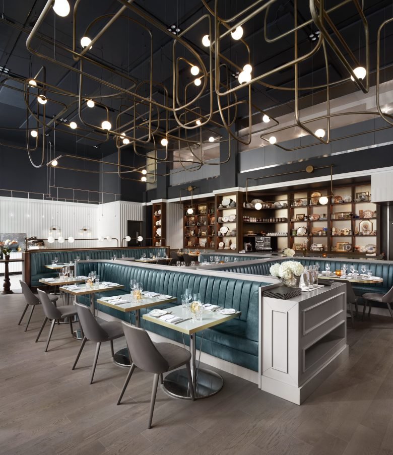 Victor 餐厅在 Le Germain Hotel Toronto Mercer 酒店重新开业，主打 Bross Italia