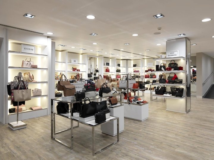 Browns 百货商店,由 EPD 和 Resolution Interiors 设计,英国约克 Browns 百货商店,由 EPD 和 Resolution Interiors 设计,英国约克