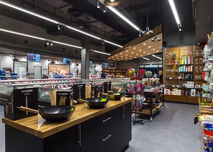 Yoav Dariel 屠夫切肉,以色列内坦亚 Yoav Dariel 屠夫切肉,以色列内坦亚