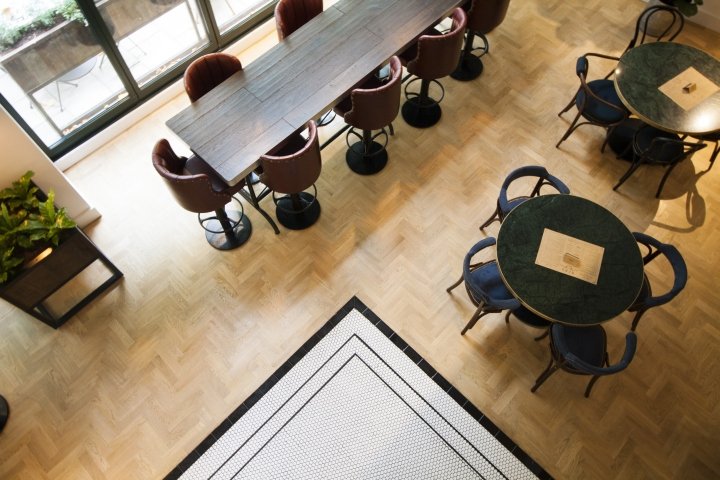 英国布里斯托尔 Shed 的酪乳和枫树