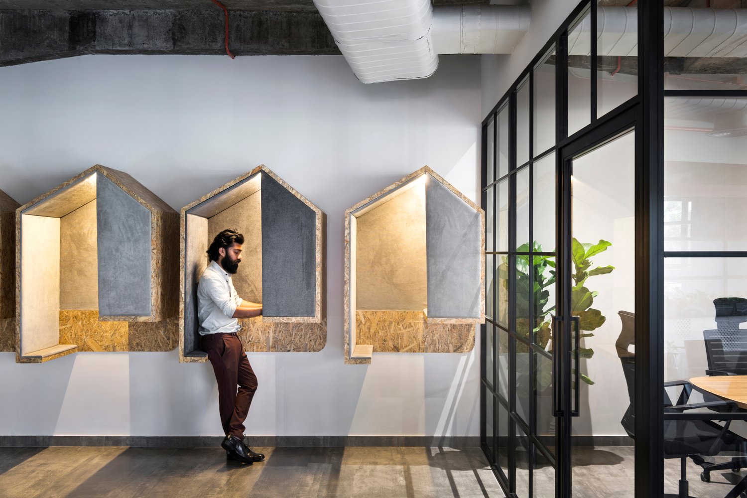 给我买一个 Artystry 的咖啡办公空间