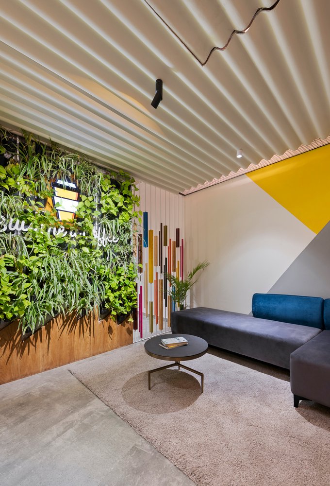 给我买一个 Artystry 的咖啡办公空间