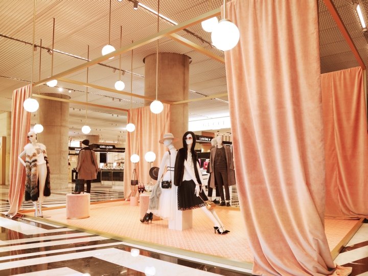 By The Sea AÏSHTI 2017 秋冬系列 by Arte Vetrina Project