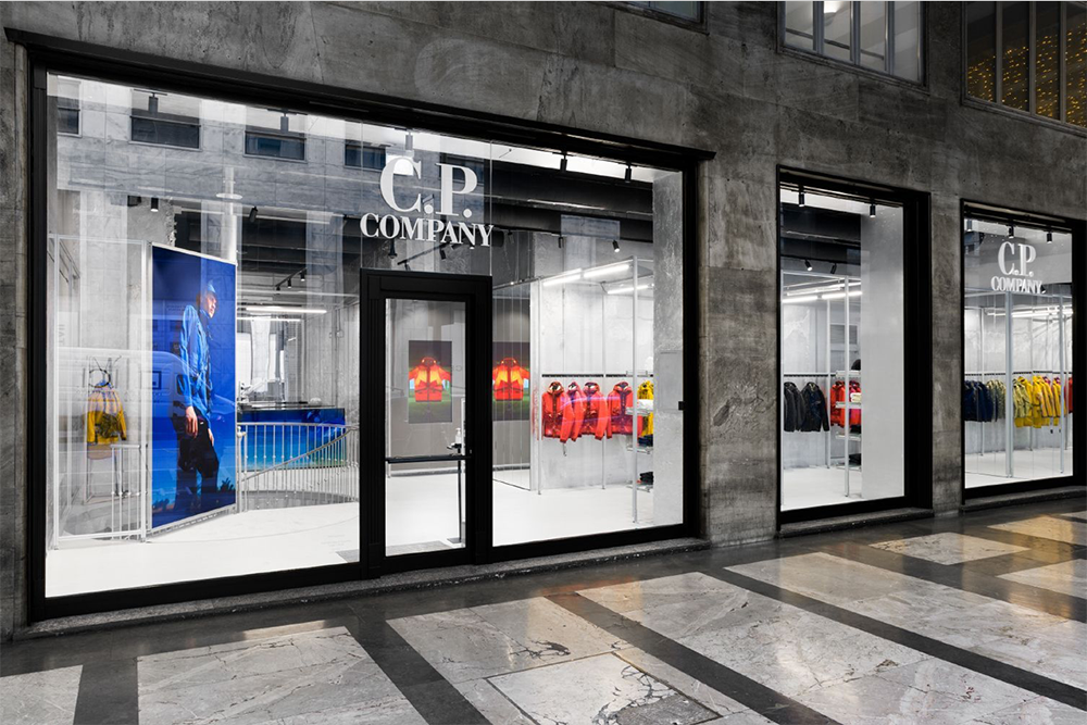 C.P. 公司旗舰店由 Andrea Caputo 设计