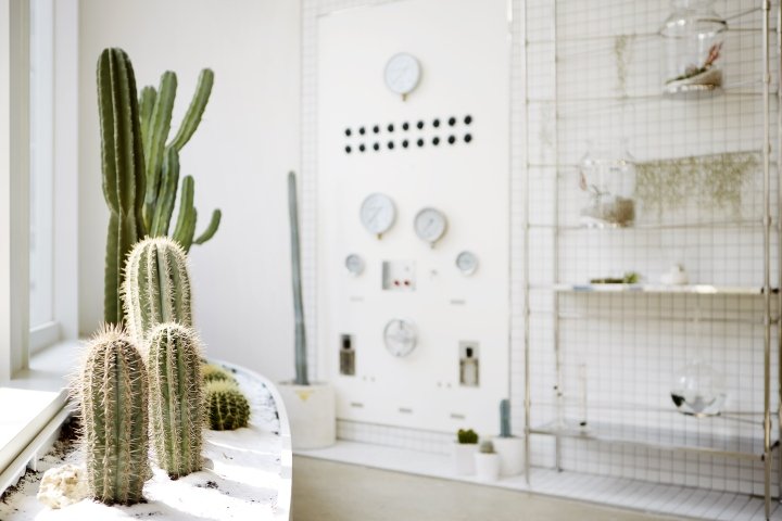 NiiiZ Design LAB 设计的 CARIN 旗舰店，韩国首尔