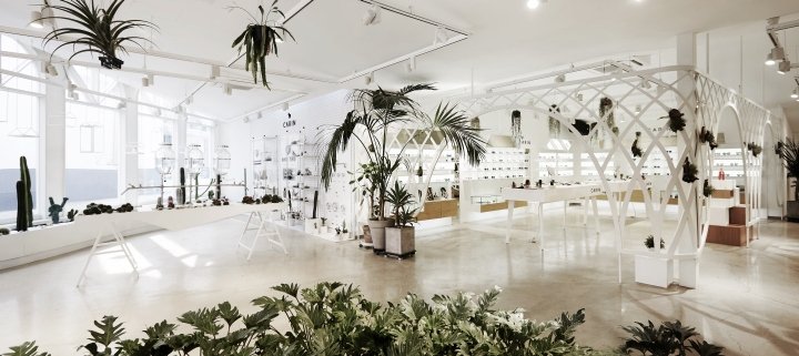 NiiiZ Design LAB 设计的 CARIN 旗舰店，韩国首尔