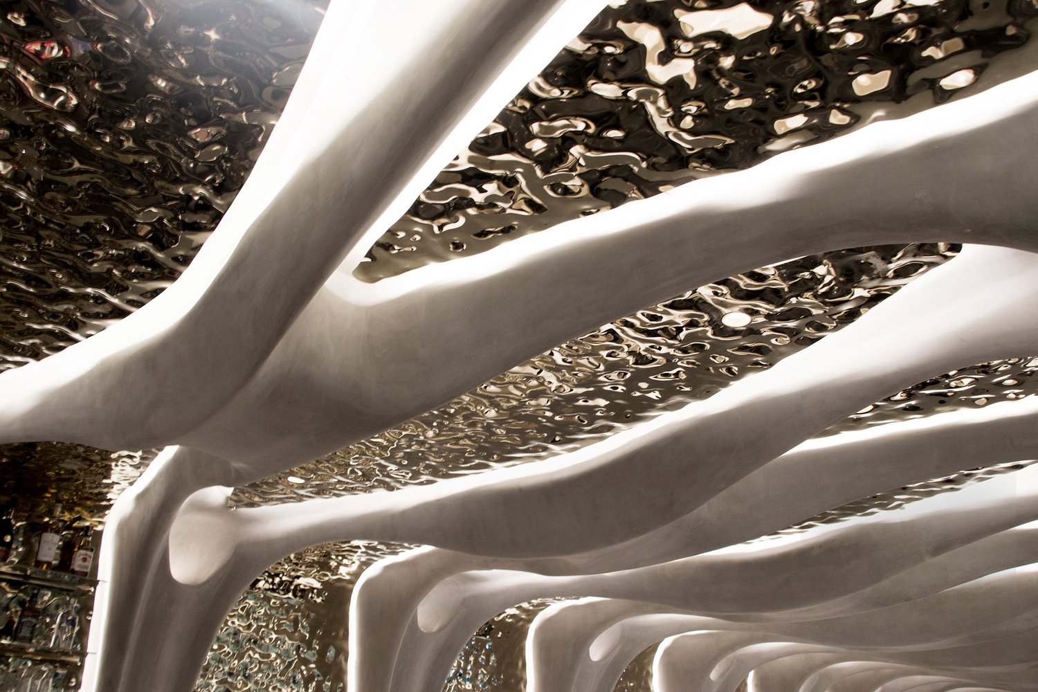 CAA Architects 设计的 CASA TALIA 餐厅