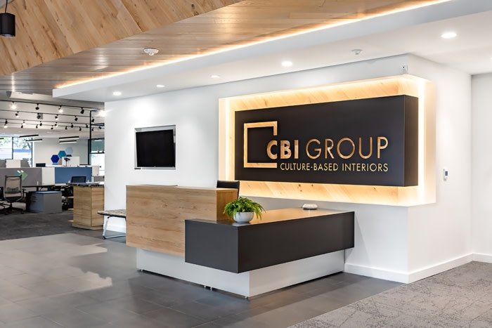 CBI 工作场所解决方案陈列室和办公室，由 S. Tipton Studio 设计
