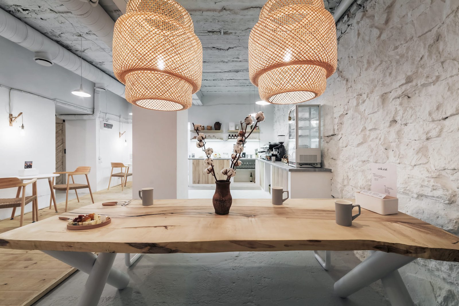 СOK – TABOORET 的性用品商店和咖啡馆 СOK – TABOORET 的性用品商店和咖啡馆