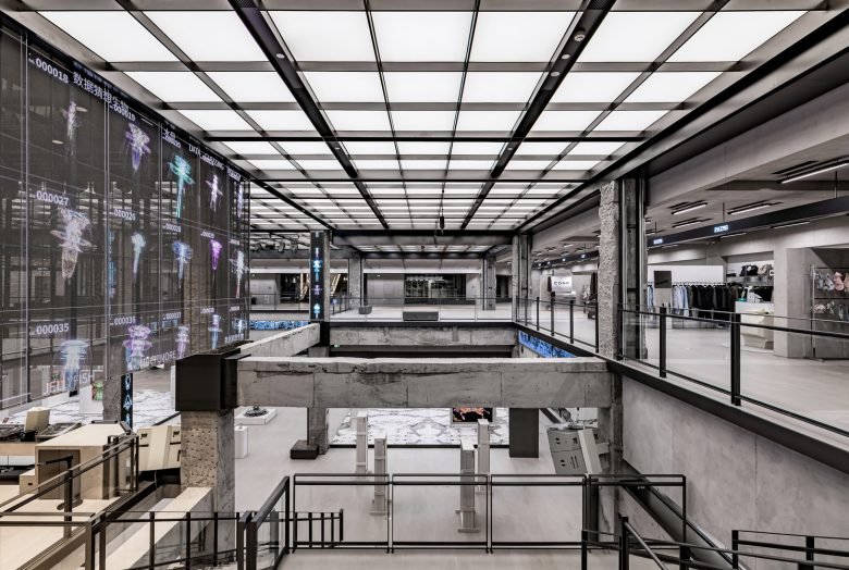 Lam Lighting Design 的 COSMO-INNERCO 店